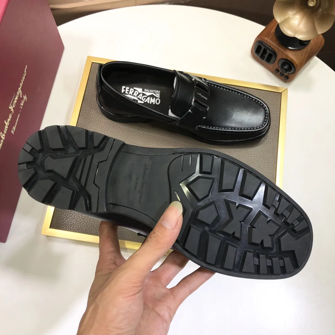 Men's shoes 💰500💰[Ferragamo/Ferragamo] The latest model in the counter. Original imported cowhide fabric + 🐂 water-dyed sheepskin lining + original luxury metal buckle + original combined outsole. Comparison without pressure 38--45 (45 is custom-made and cannot be returned or exchanged)